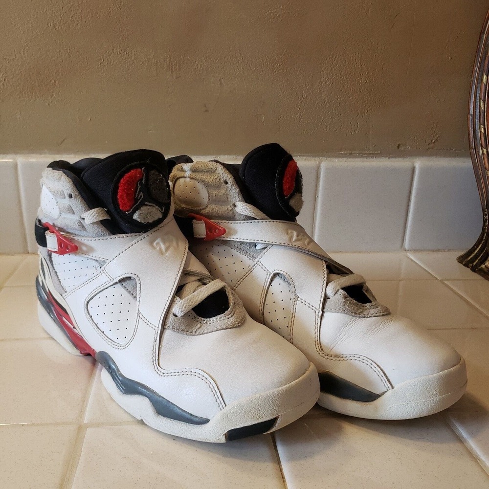 Nike Air Jordan 8 Retro Countdown Pack 2013 Sz 6Y White Black Red 305368-103